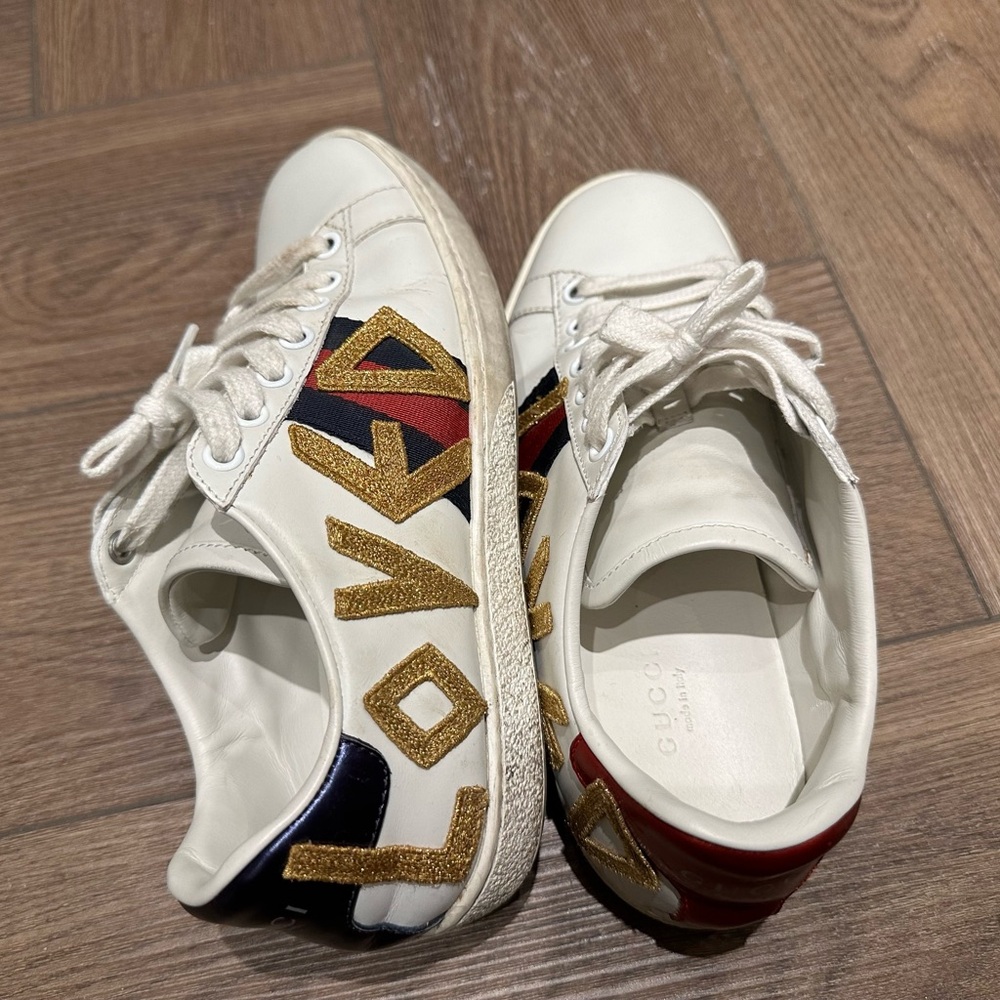 Gucci white sneakers ace love logo embroidered shoes size 34.5